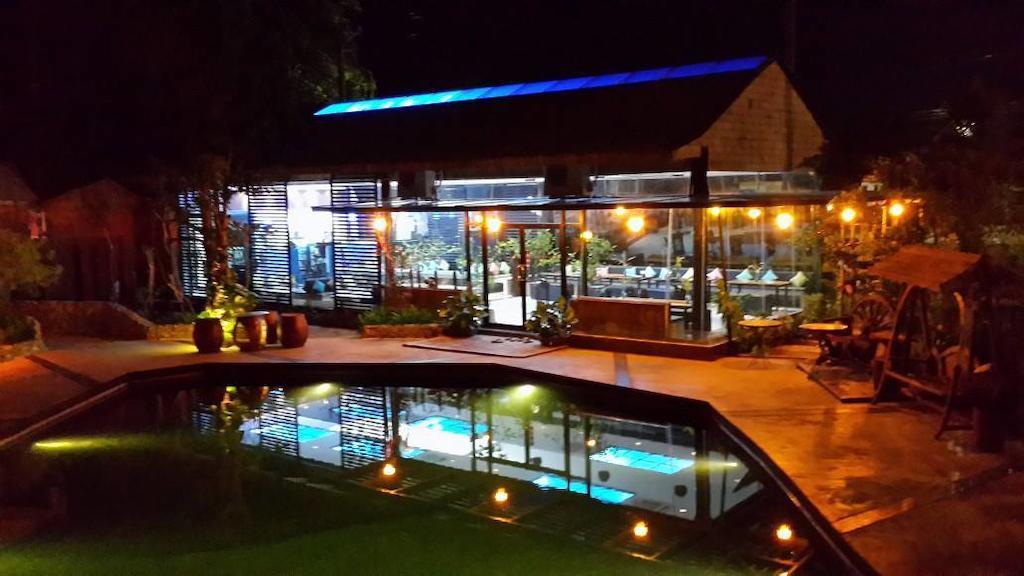 The Vareeya Resort Бан-Пакхлок Экстерьер фото
